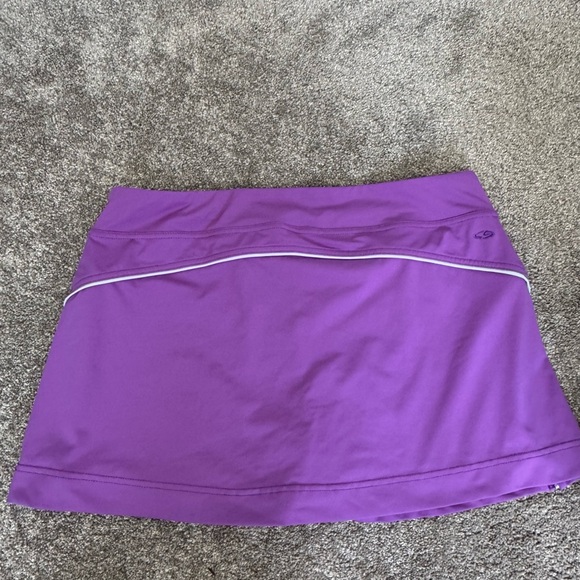 Champion purple with white trim Sports Skort size large. Like new! - Picture 3 of 4